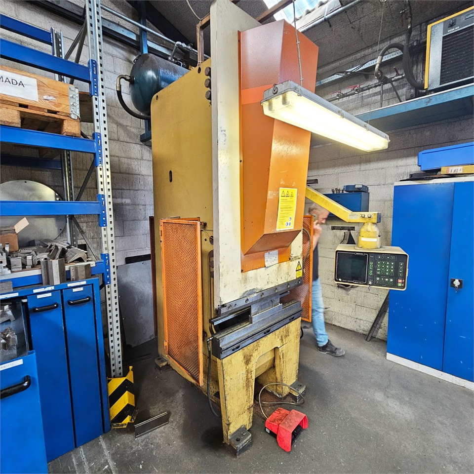 ABC DONEWELL 80 - 1000 C - Machine tool: picture 2 ABC DONEWELL 80 - 1000 C - Machine tool: picture 2