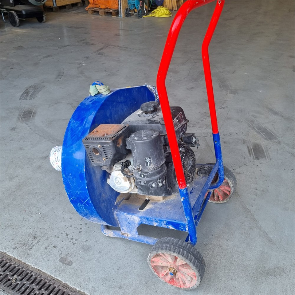 ABC Isopro1 Vac - Construction equipment: picture 3 ABC Isopro1 Vac - Construction equipment: picture 3
