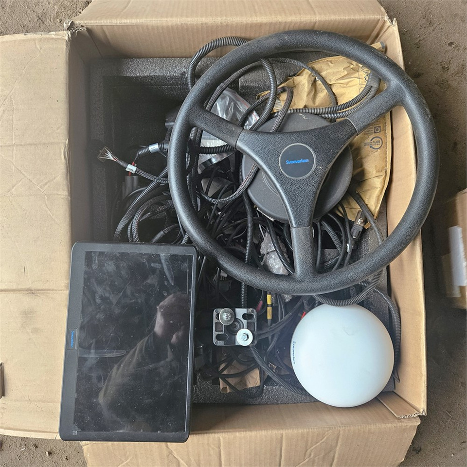 ABC Sveaverken F100 Auto Steer System - Farm tractor: picture 1 ABC Sveaverken F100 Auto Steer System - Farm tractor: picture 1