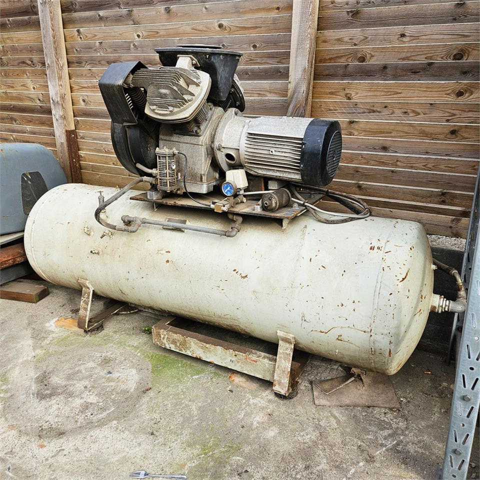 Atlas Copco Compressor - Air compressor: picture 3 Atlas Copco Compressor - Air compressor: picture 3