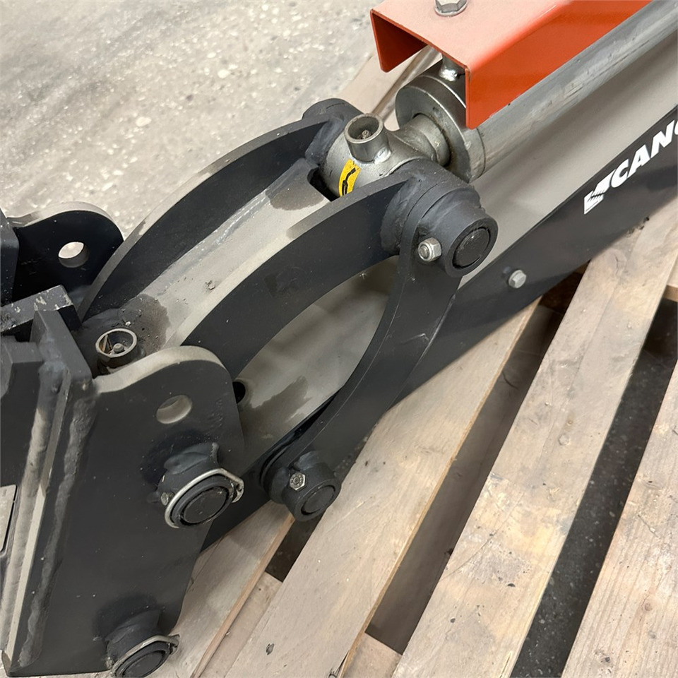 Attachment for Excavator CANGINI 100: picture 8