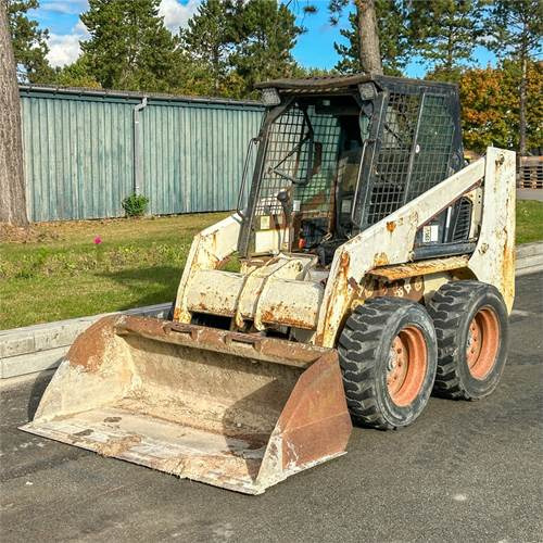 Bobcat 753 - Skid steer loader: picture 2 Bobcat 753 - Skid steer loader: picture 2