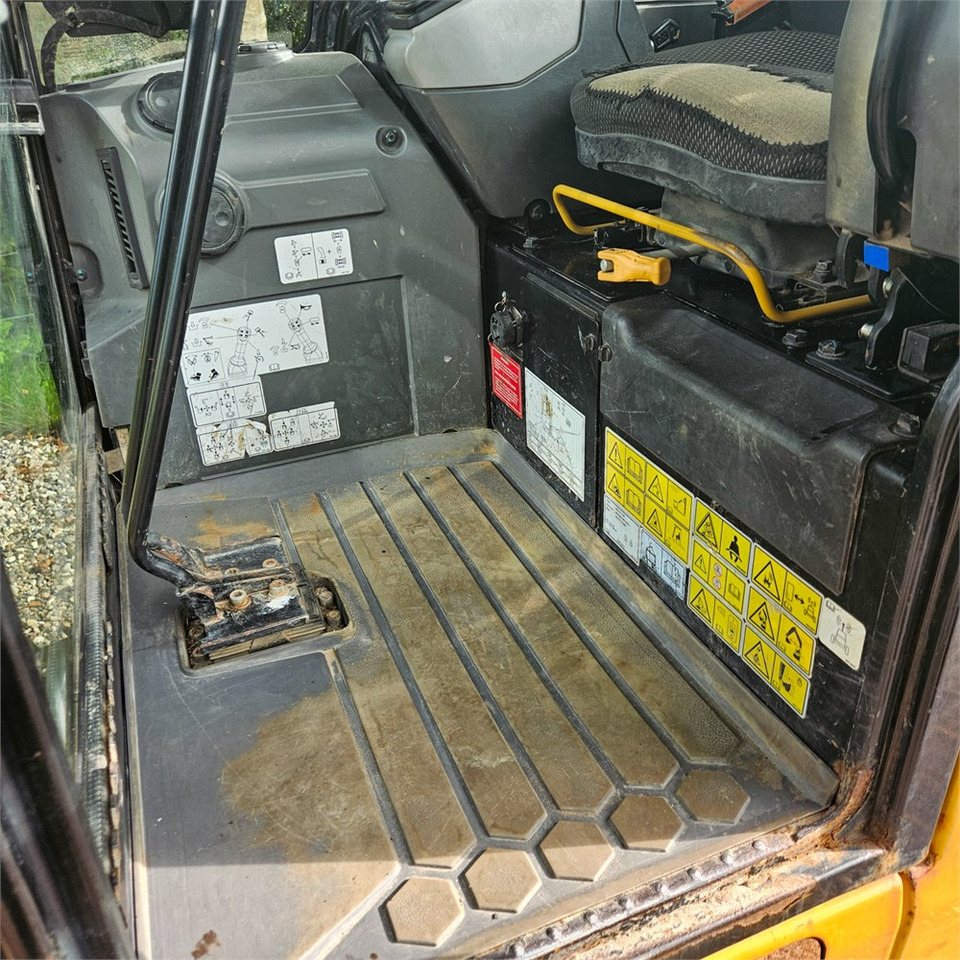 Caterpillar 301.8 on lease Caterpillar 301.8: picture 18 Caterpillar 301.8 on lease Caterpillar 301.8: picture 18