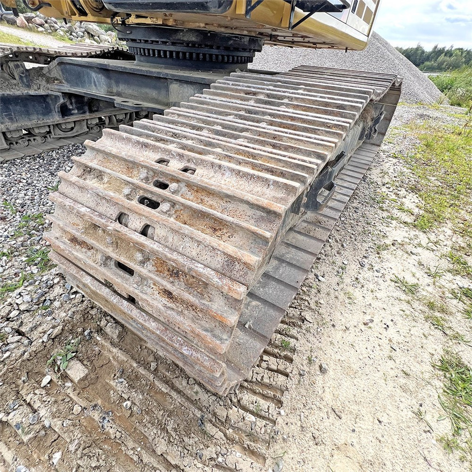 Crawler excavator Caterpillar 352 F LRE: picture 47