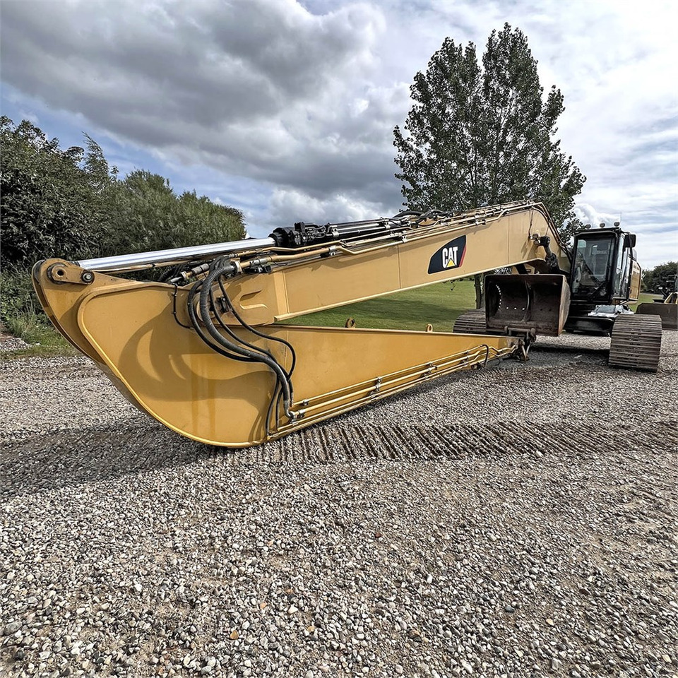 Crawler excavator Caterpillar 352 F LRE: picture 22