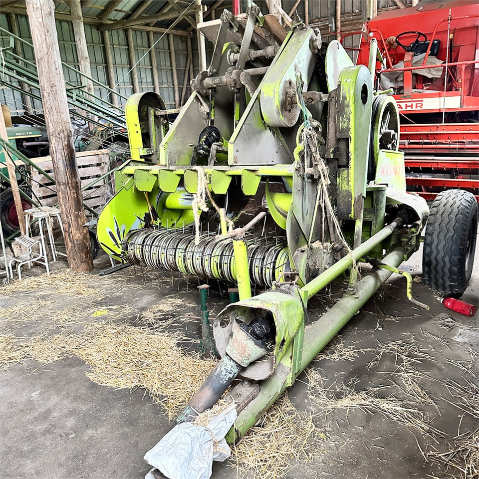 Claas Maximum - Hay and forage equipment: picture 1 Claas Maximum - Hay and forage equipment: picture 1