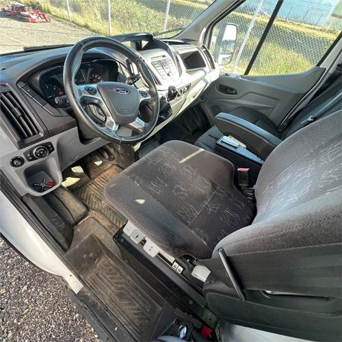 Ford Transit 2.0 Tdci on lease Ford Transit 2.0 Tdci: picture 18 Ford Transit 2.0 Tdci on lease Ford Transit 2.0 Tdci: picture 18