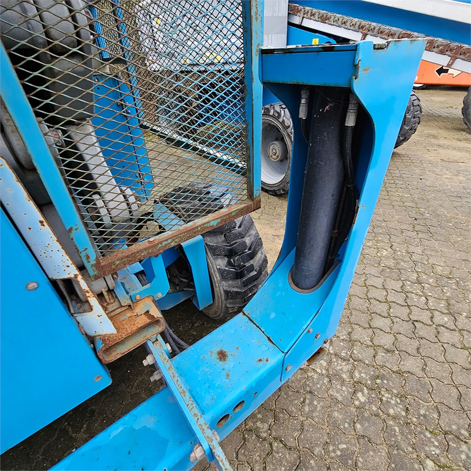 Scissor lift Genie GS-5390: picture 22