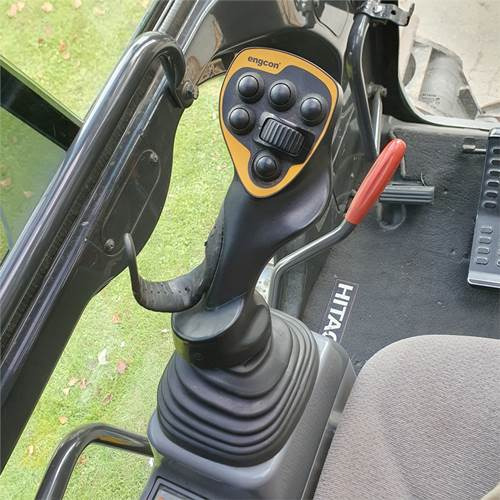 Wheel excavator Hitachi ZX145 WT-6: picture 27