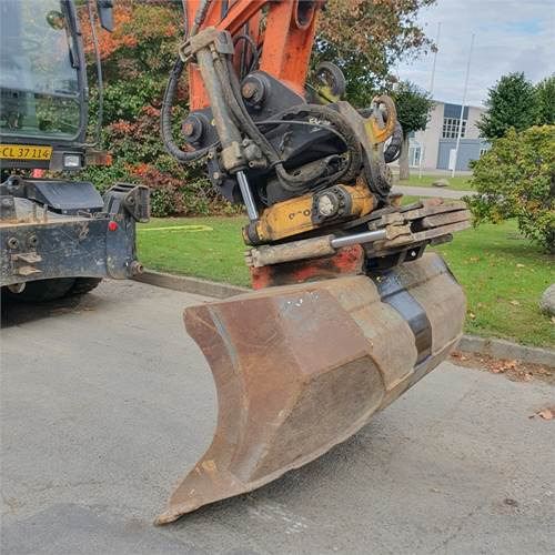 Wheel excavator Hitachi ZX145 WT-6: picture 46
