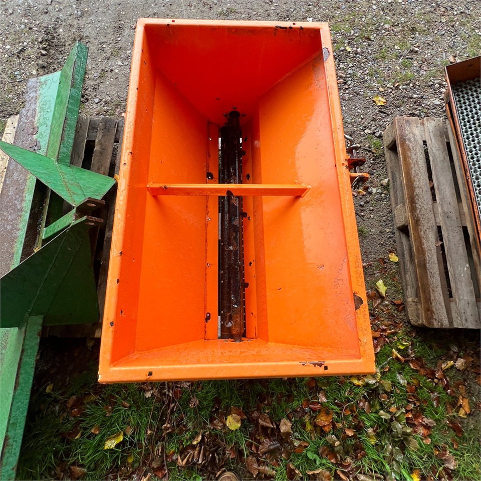 Sand/ Salt spreader Hydromann 200G: picture 8