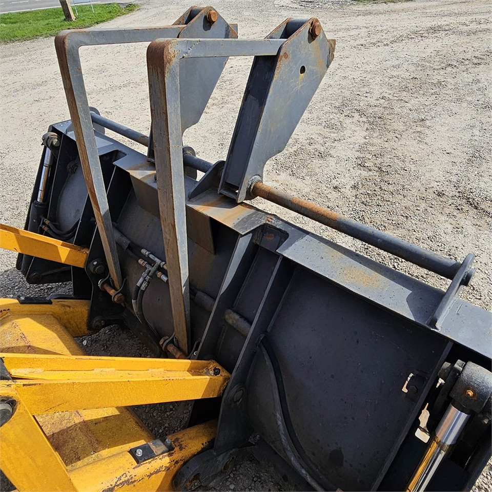 Backhoe loader JCB 4CX eco T4i III B: picture 23