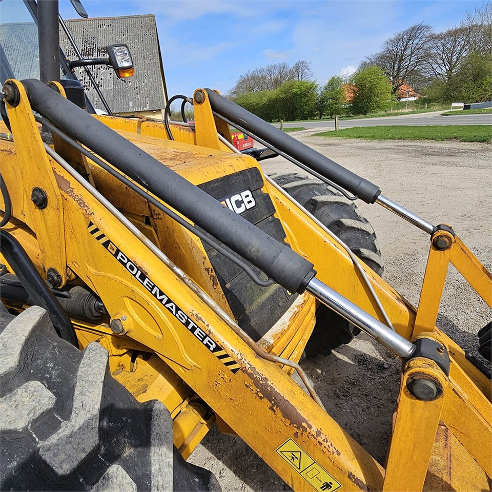 Backhoe loader JCB 4CX eco T4i III B: picture 24
