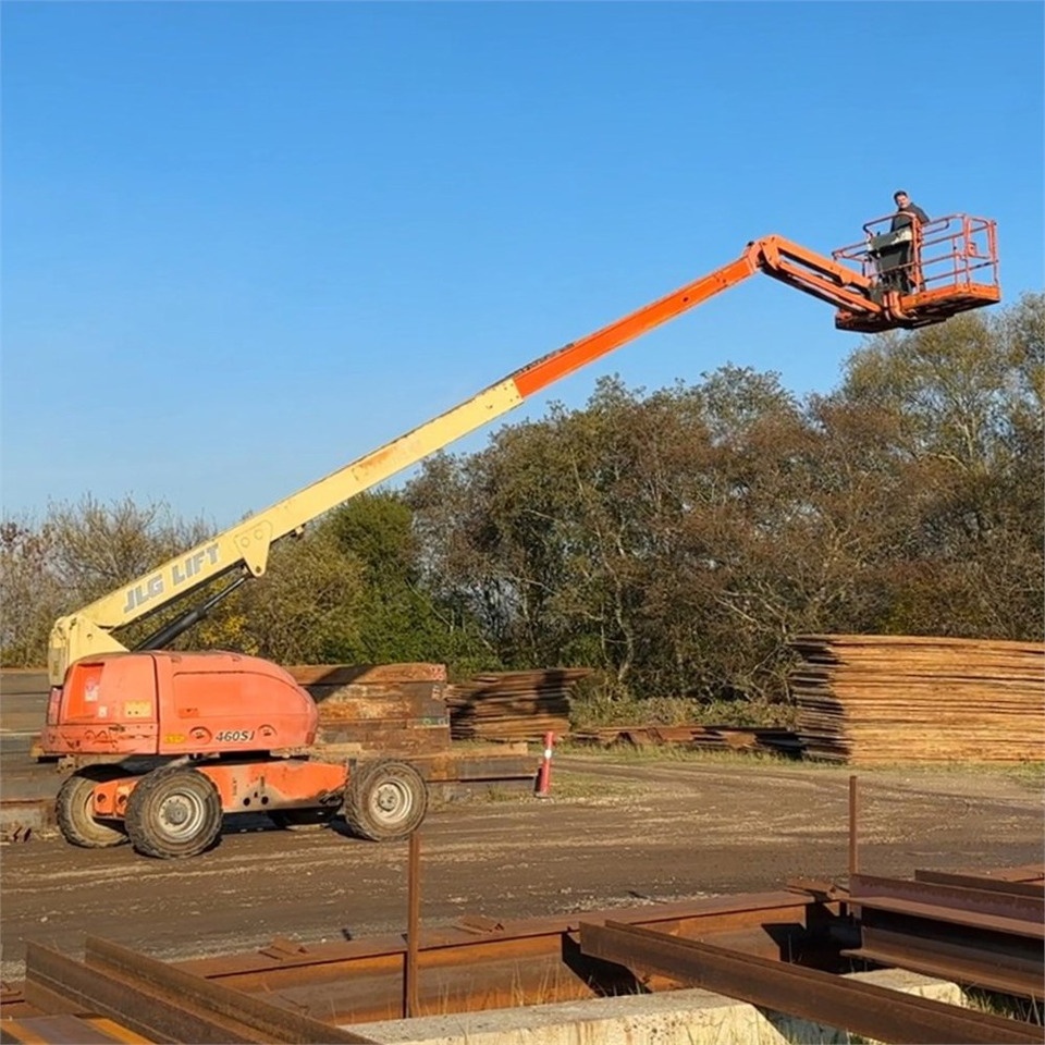 JLG 460 SJ - Telescopic boom: picture 1 JLG 460 SJ - Telescopic boom: picture 1