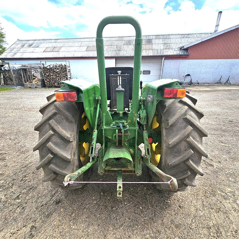 John Deere 1630 OU - Farm tractor: picture 4 John Deere 1630 OU - Farm tractor: picture 4