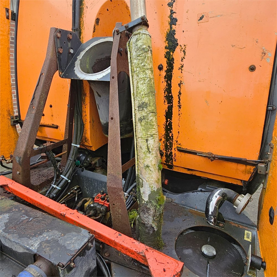 Johnston Sweepers 5000 on lease Johnston Sweepers 5000: picture 16