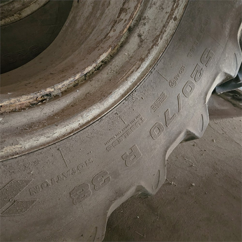 Farm tractor Kleber 520/70 R38: picture 8