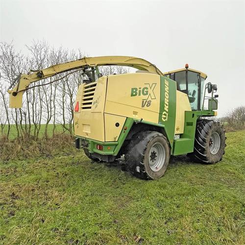 Krone BiG X V8 - Forage harvester: picture 3 Krone BiG X V8 - Forage harvester: picture 3