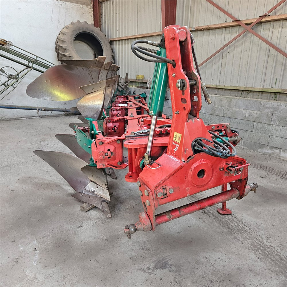 Kverneland EG 109 - Plow: picture 3 Kverneland EG 109 - Plow: picture 3