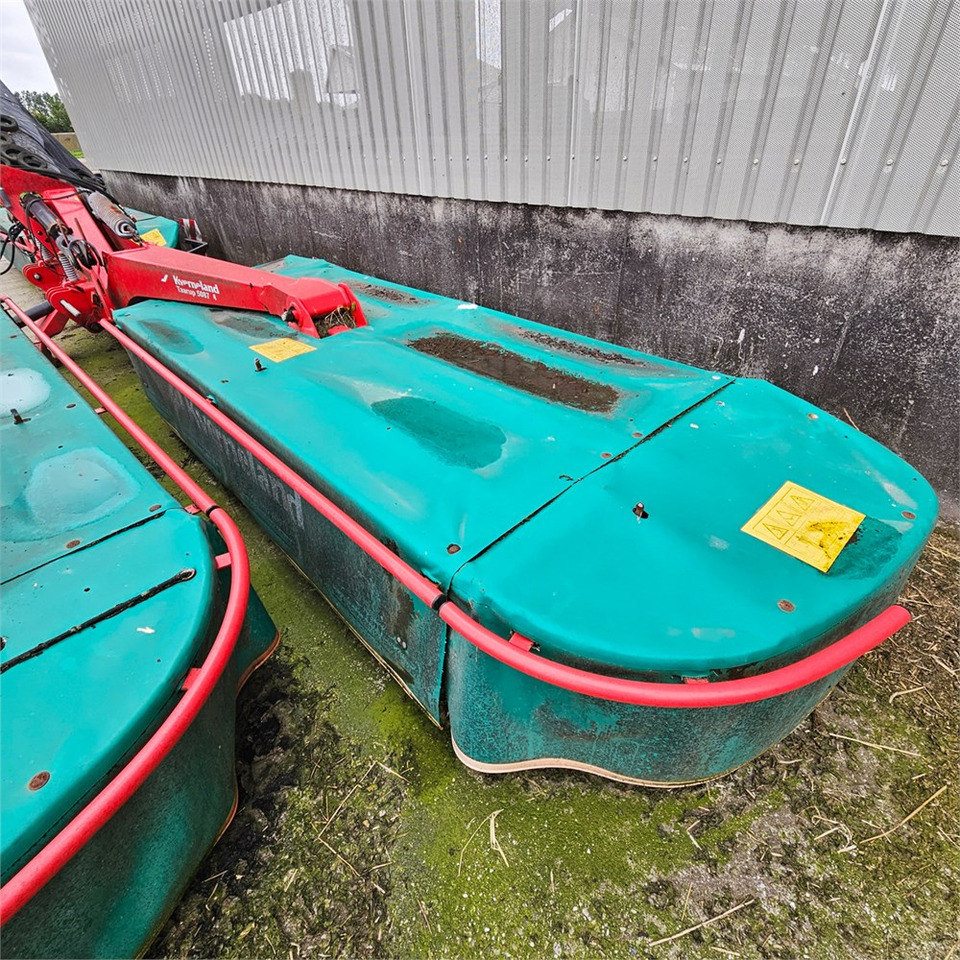 Kverneland Taarup 5087 M - Taarup 2832 F - Hay and forage equipment: picture 5 Kverneland Taarup 5087 M - Taarup 2832 F - Hay and forage equipment: picture 5