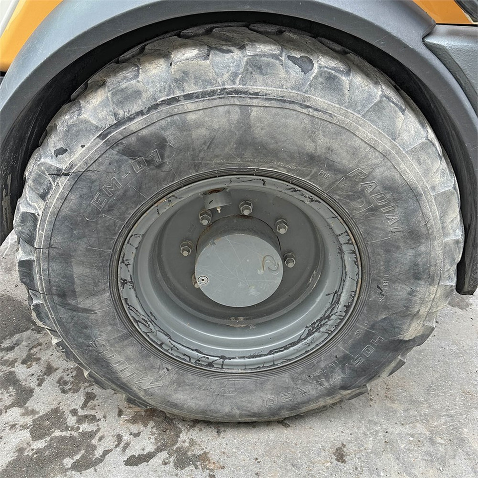 Wheel loader Liebherr L506C: picture 43