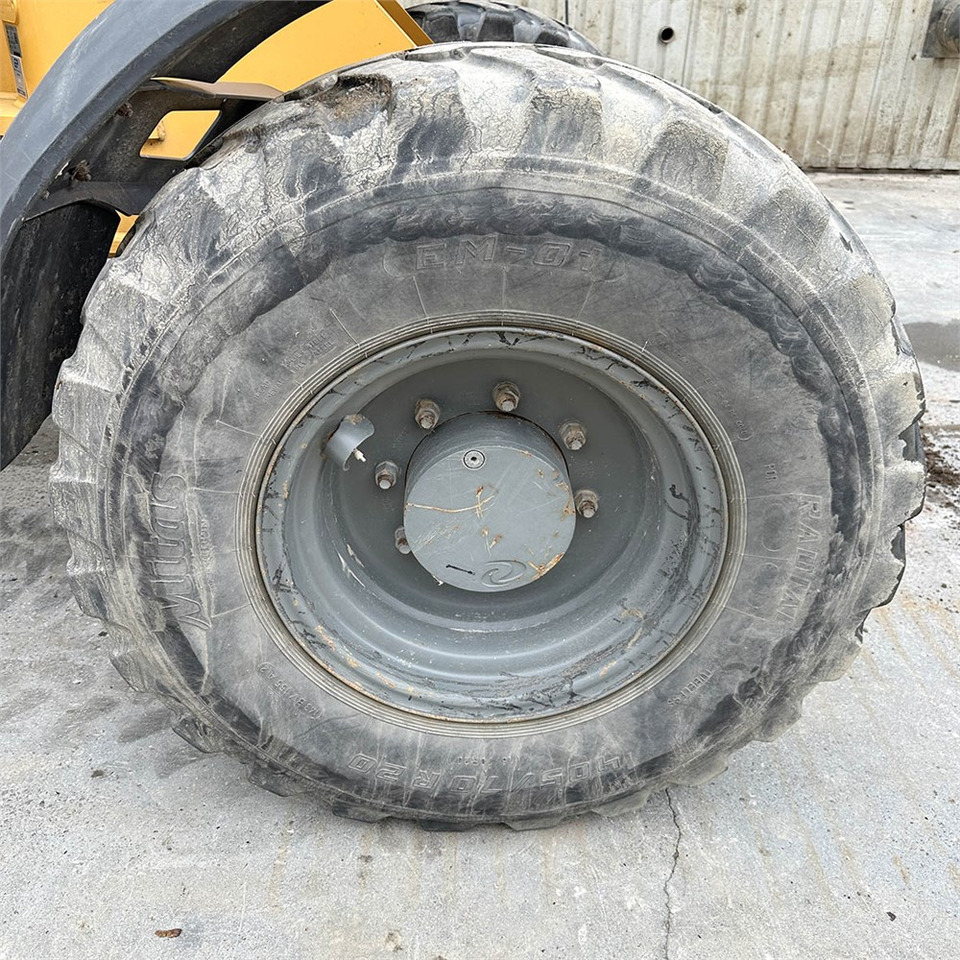 Wheel loader Liebherr L506C: picture 47