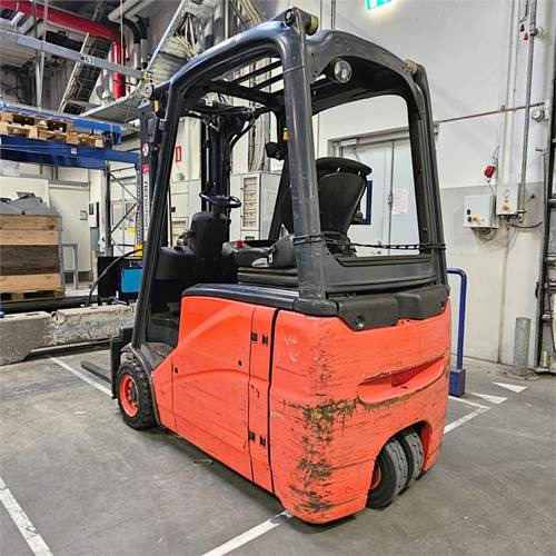 Linde E16H-01 - Forklift: picture 3 Linde E16H-01 - Forklift: picture 3