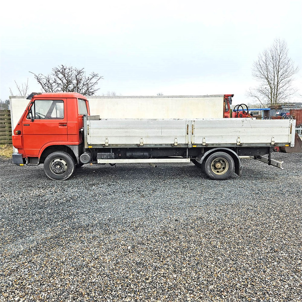 Dropside/ Flatbed truck MAN 10 150: picture 7