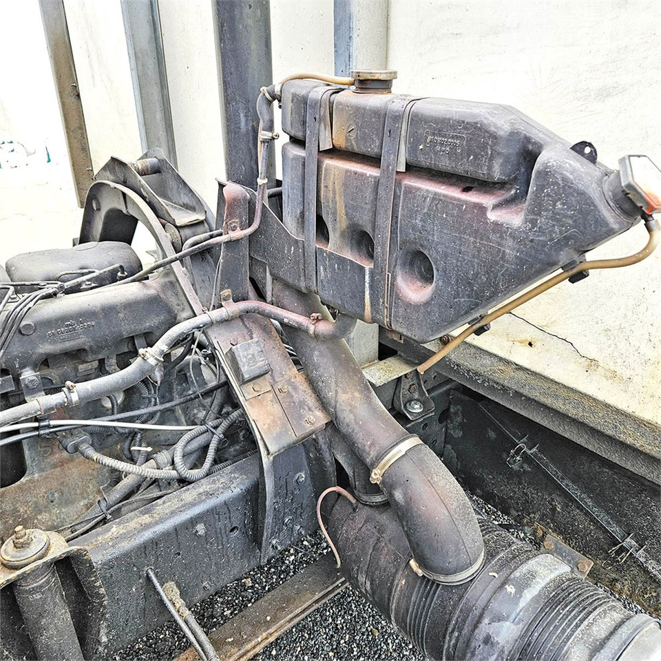 Dropside/ Flatbed truck MAN 10 150: picture 19