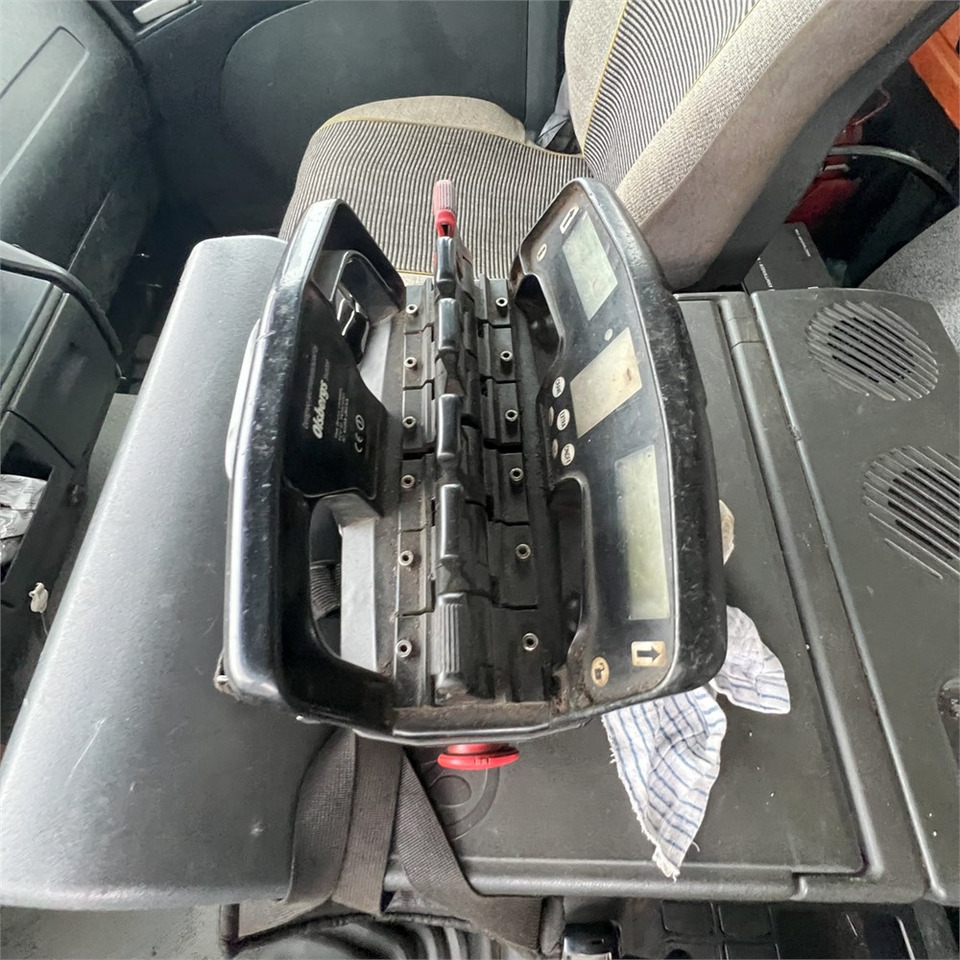 Tipper, Crane truck MAN TGA 8x4 Hydrodrive: picture 23 Tipper, Crane truck MAN TGA 8x4 Hydrodrive: picture 23