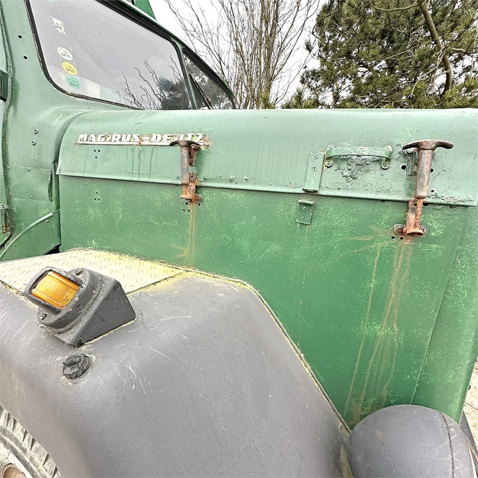 Curtainsider truck Magirus Deutz 125 A: picture 36