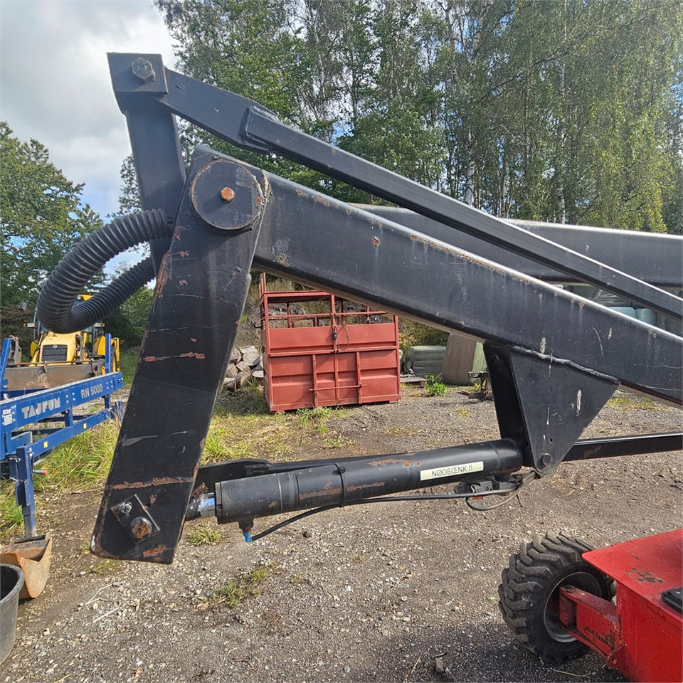 Articulated boom Manitou 100 AE: picture 15