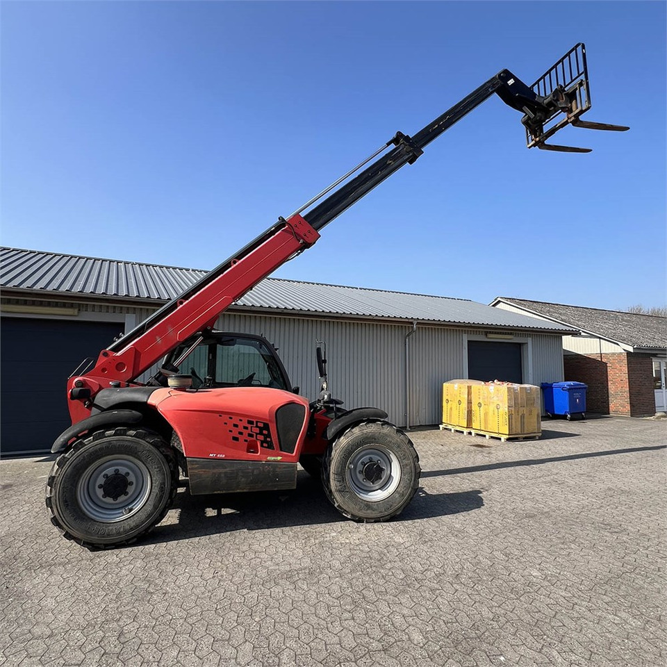 Telescopic handler Manitou MT 932 Easy 75D: picture 9