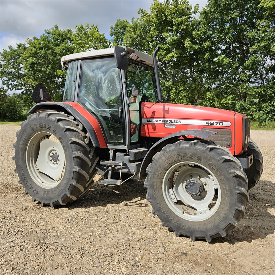 Massey Ferguson 4270 - Farm tractor: picture 1 Massey Ferguson 4270 - Farm tractor: picture 1