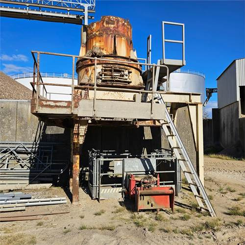 Metso B7100 - Cone crusher: picture 1 Metso B7100 - Cone crusher: picture 1