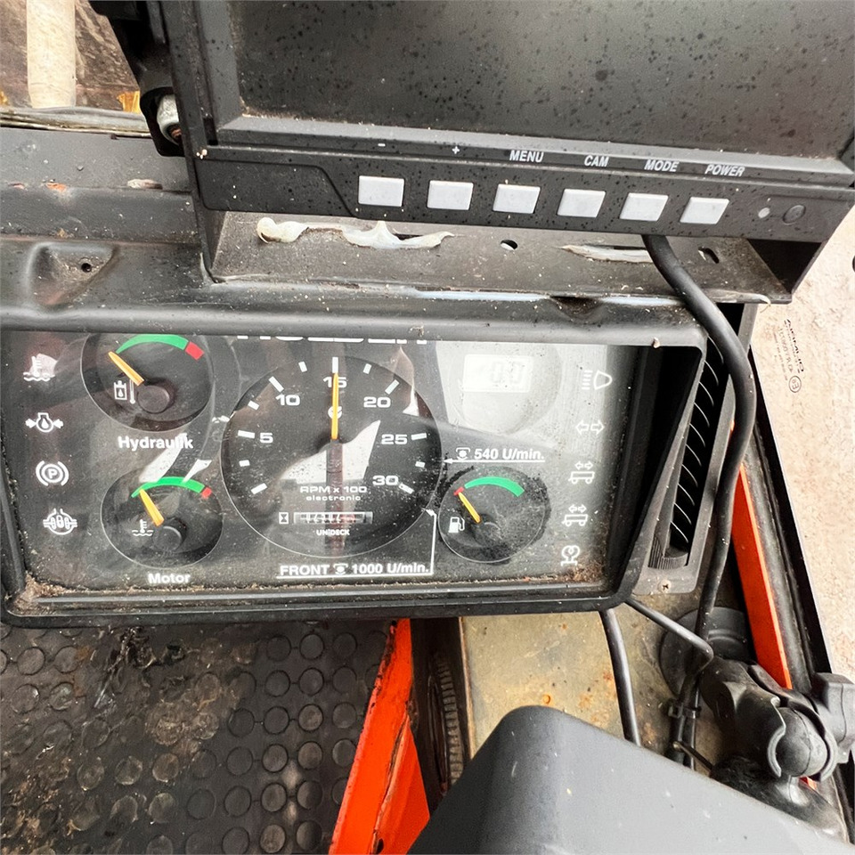 Municipal/ Special vehicle Holder C2.42 D: picture 20