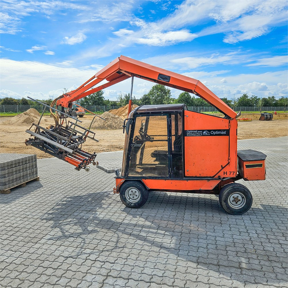 Optimas H77 - Skid steer loader: picture 5 Optimas H77 - Skid steer loader: picture 5