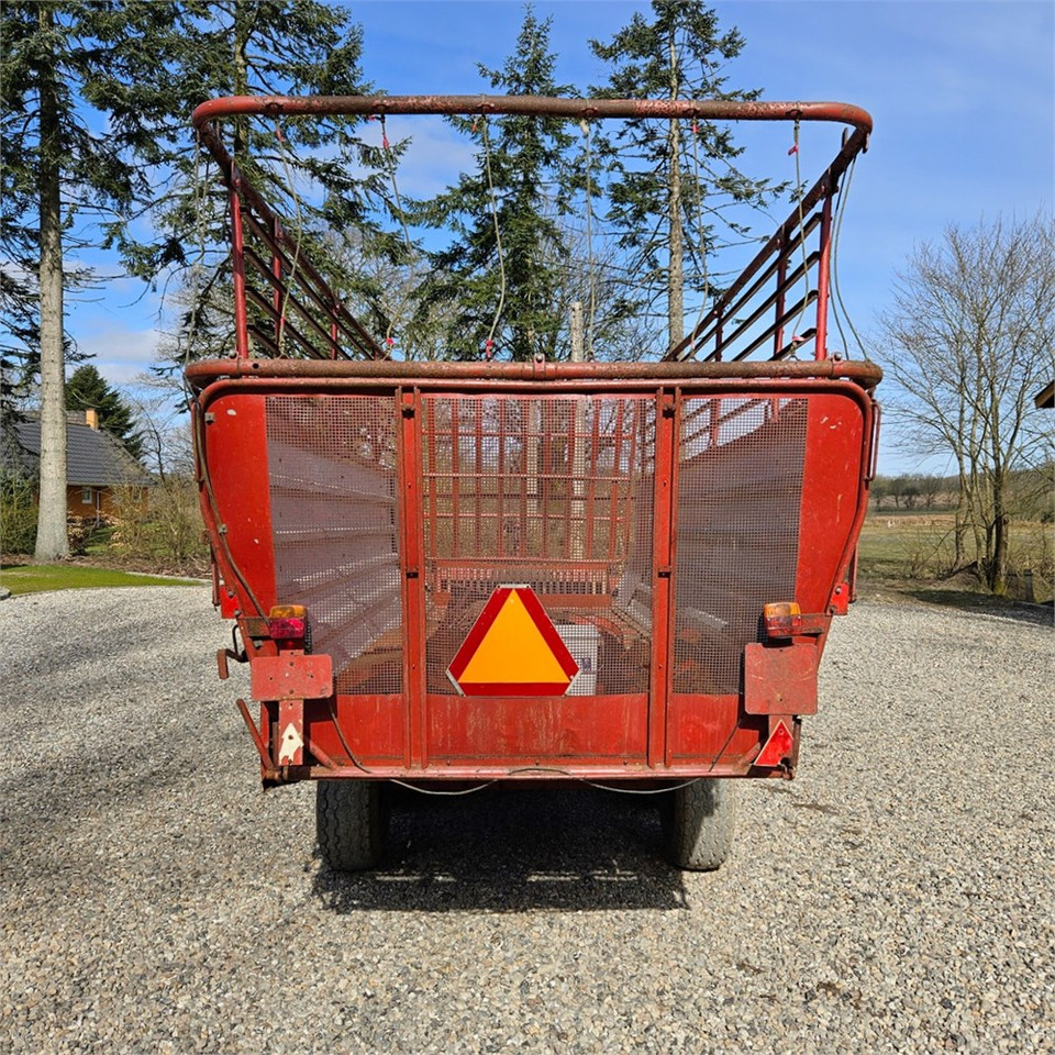 Pöttinger Trend II LV41 - Self-loading wagon: picture 4 Pöttinger Trend II LV41 - Self-loading wagon: picture 4