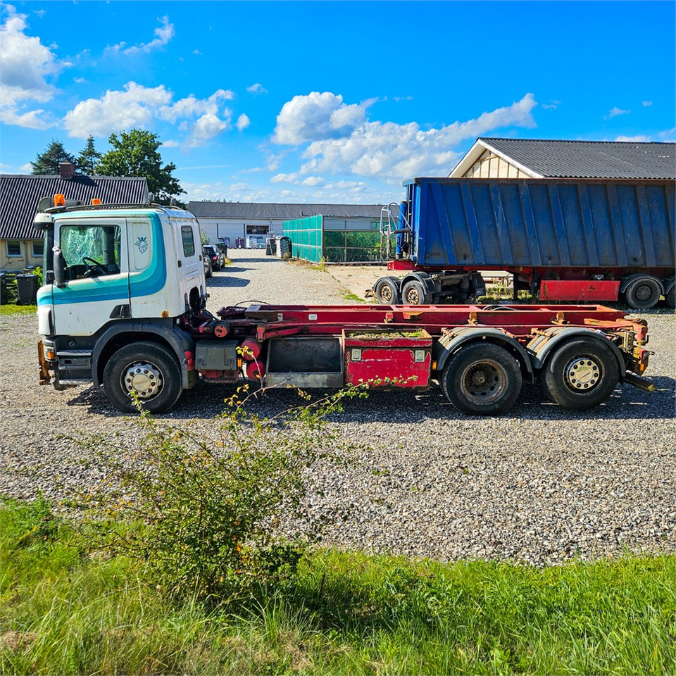 Scania P310 - Cable system truck: picture 2 Scania P310 - Cable system truck: picture 2