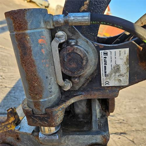 Mini excavator Schaeff TC16: picture 31 Mini excavator Schaeff TC16: picture 31