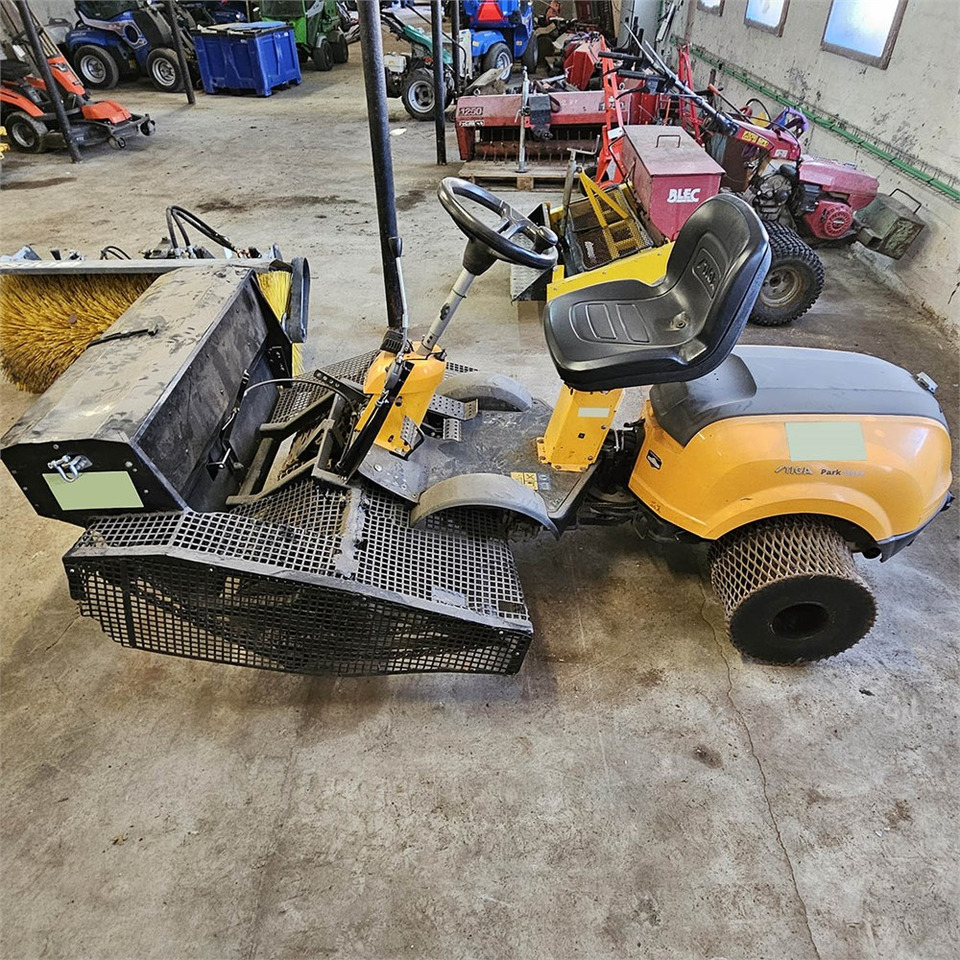 Stiga P 901 C - Sowing equipment: picture 2 Stiga P 901 C - Sowing equipment: picture 2