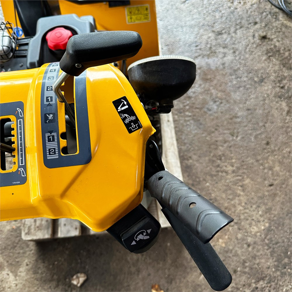 Snow blower Stiga Snow Flake 18-2829-32: picture 13