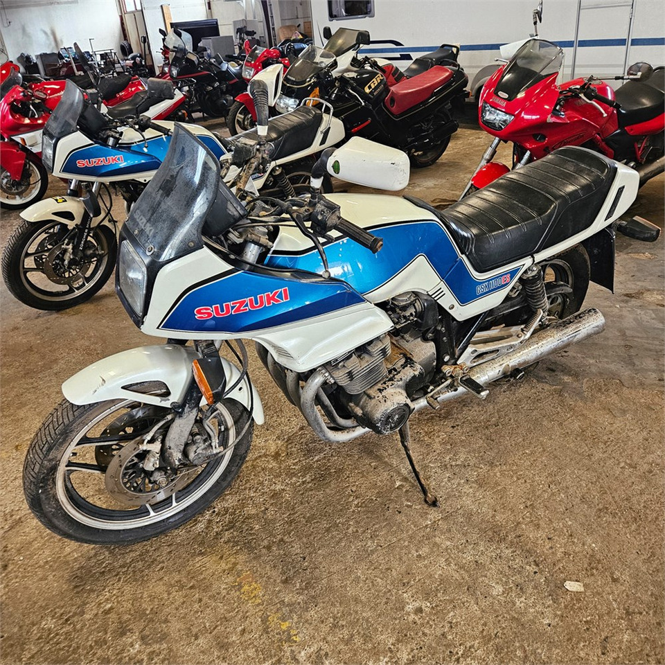 Suzuki GSX 1100 ES - Motorcycle: picture 1 Suzuki GSX 1100 ES - Motorcycle: picture 1