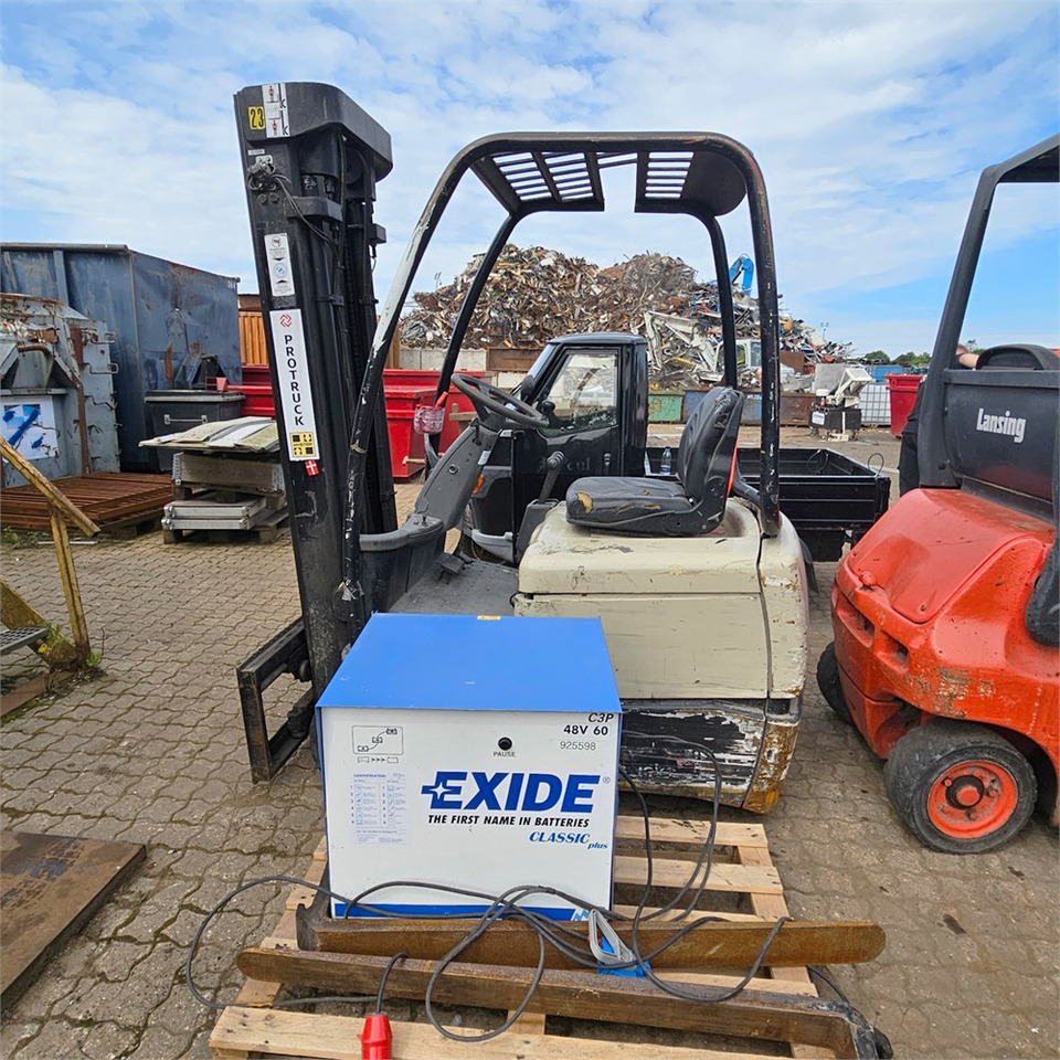 TCM sc3013 - Forklift: picture 1 TCM sc3013 - Forklift: picture 1