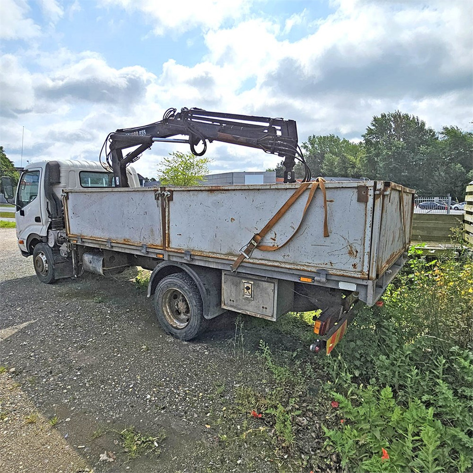 Toyota Dyna 200 - Dropside/ Flatbed truck: picture 4 Toyota Dyna 200 - Dropside/ Flatbed truck: picture 4