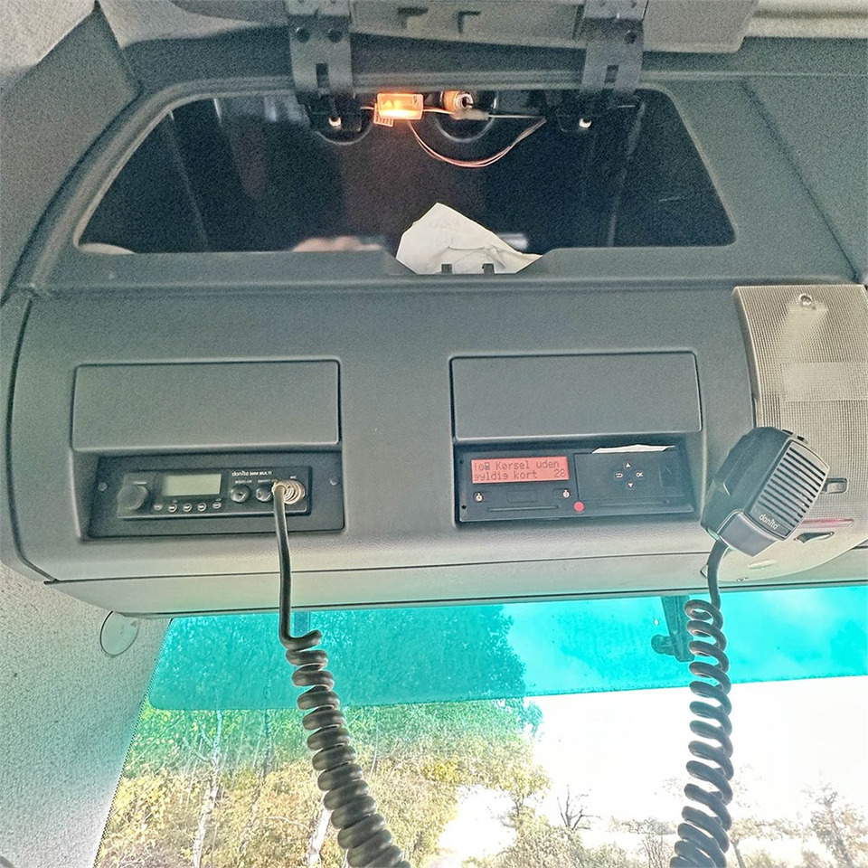 Tractor unit MAN TG 26.6x2-2 BLS: picture 20