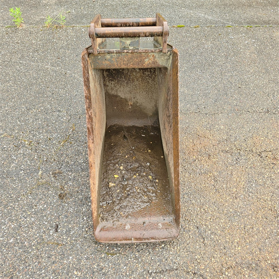 Unknown Unknown - Excavator bucket: picture 2 Unknown Unknown - Excavator bucket: picture 2