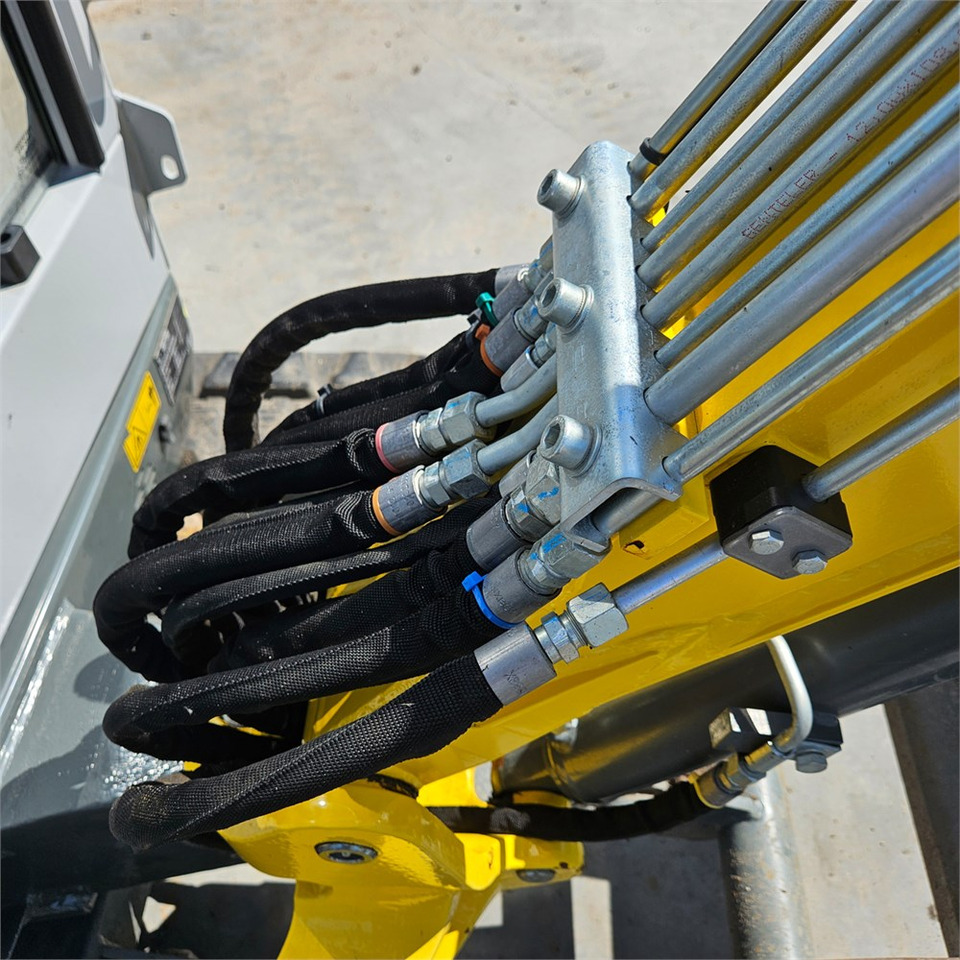 Mini excavator Wacker Neuson ET18: picture 23