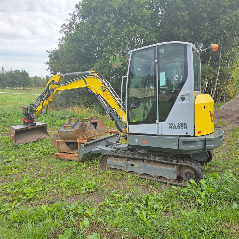 Wacker Neuson ET35 - Mini excavator: picture 1 Wacker Neuson ET35 - Mini excavator: picture 1