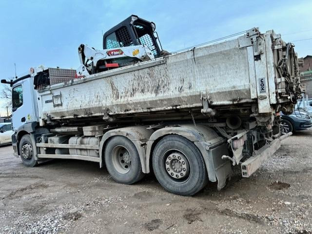 Mercedes ACTROS 2546 - Hook lift truck: picture 3 Mercedes ACTROS 2546 - Hook lift truck: picture 3